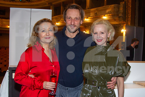 2022-01-26, Party, premiera, SNG Drama Ljubljana (Foto - Marko Vavpotič)