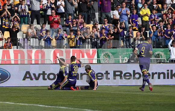 First division (NK Maribor - NK Olimpija)
