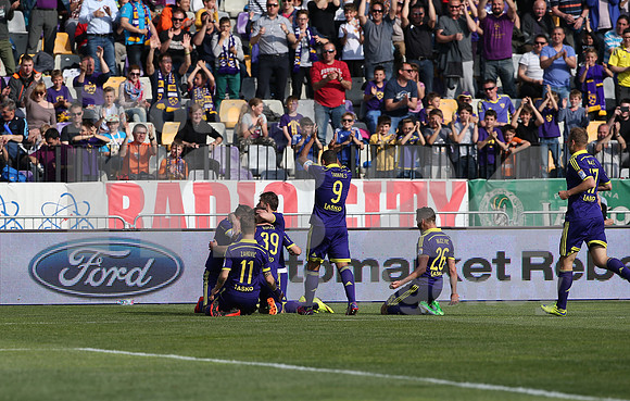 First division (NK Maribor - NK Olimpija)