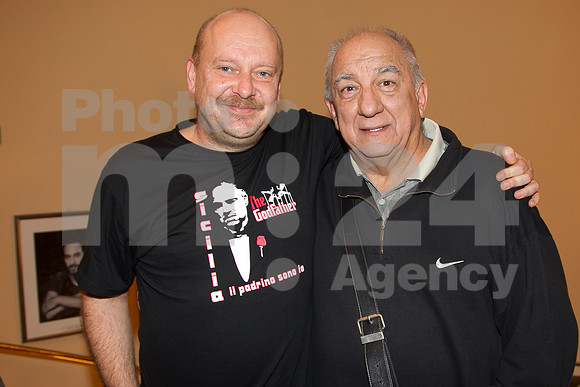 Premiere (ABC oder Krieg, premiera)