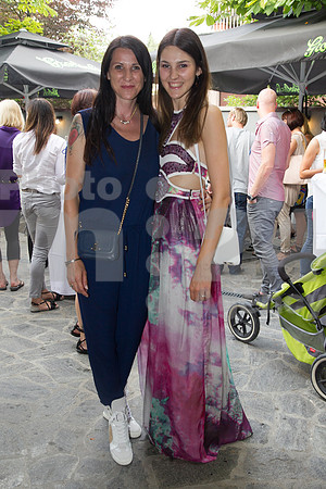 Opening (Otvoritev gostilne Katrca)