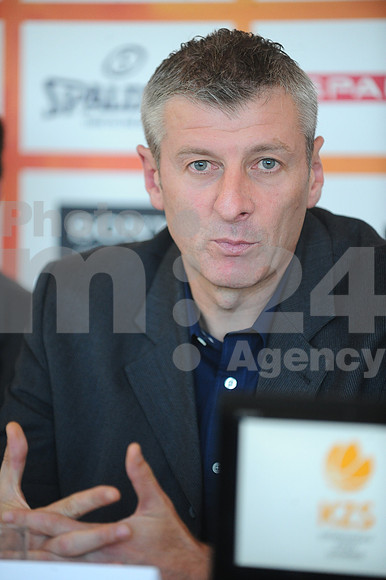 Press conference (League Telemach)