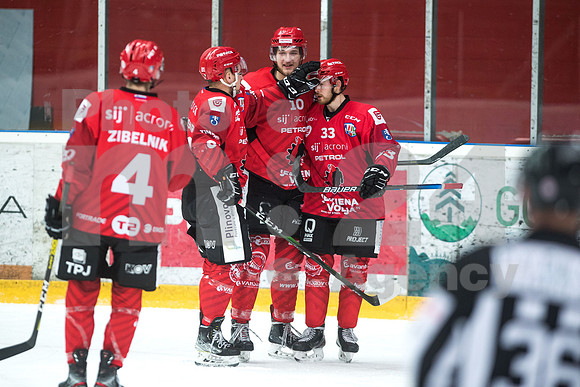 Alps Hockey League ( HDD Jesenice - Steel Wings Linz )