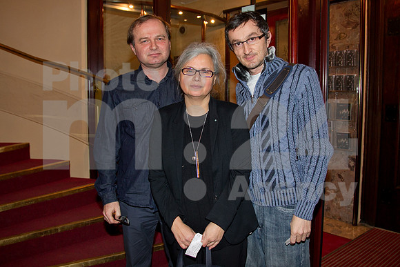 Premiere (ABC oder Krieg, premiera)