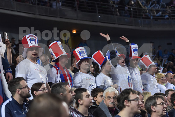 Group B (Slovenia - Iceland)