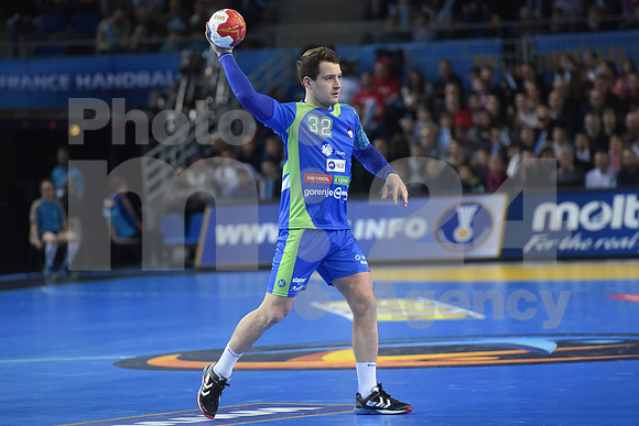 Group B (Slovenia - Iceland)