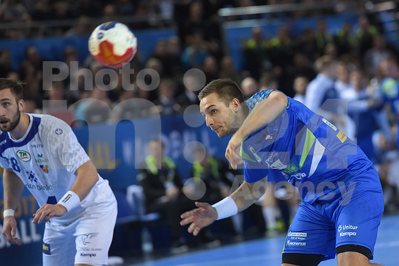 Group B (Slovenia - Iceland)