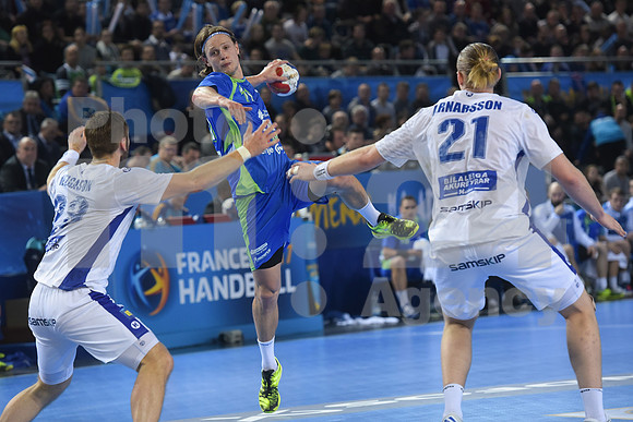 Group B (Slovenia - Iceland)