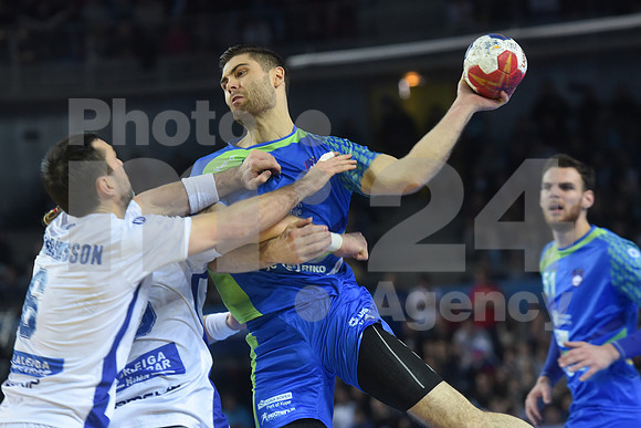 Group B (Slovenia - Iceland)