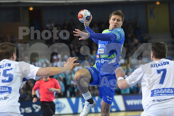 Group B (Slovenia - Iceland)