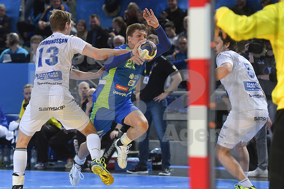 Group B (Slovenia - Iceland)