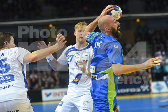 Group B (Slovenia - Iceland)