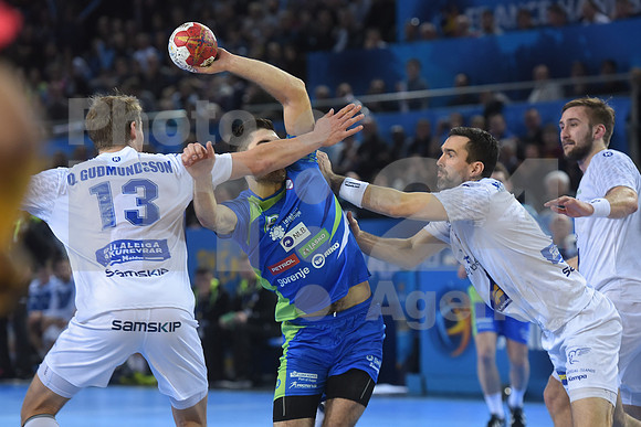 Group B (Slovenia - Iceland)