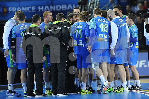 Group B (Slovenia - Iceland)