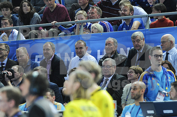 Group B (Slovenia - Iceland)