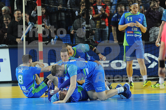 Group B (Slovenia - Iceland)
