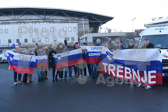 Group B (Slovenia - Macedonia)