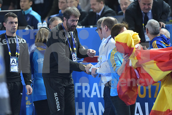 Group B (Slovenia - Macedonia)