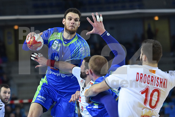 Group B (Slovenia - Macedonia)