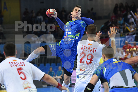 Group B (Slovenia - Macedonia)