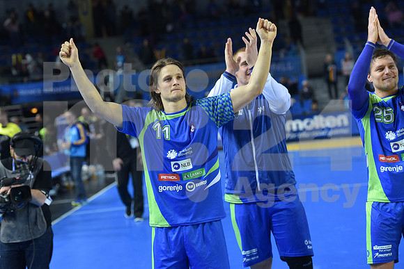 Group B (Slovenia - Macedonia)