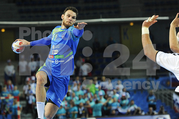 Group B (Slovenia - Macedonia)