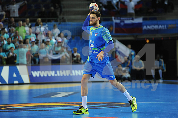 Group B (Slovenia - Macedonia)