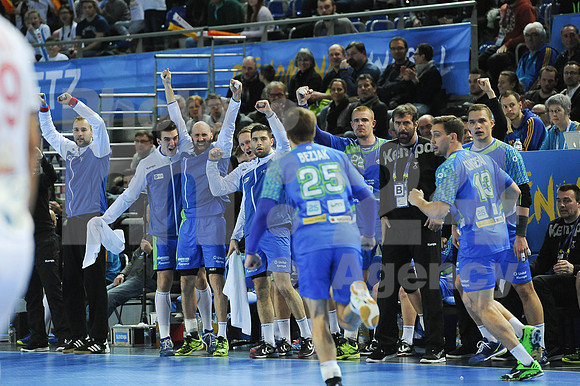 Group B (Slovenia - Macedonia)