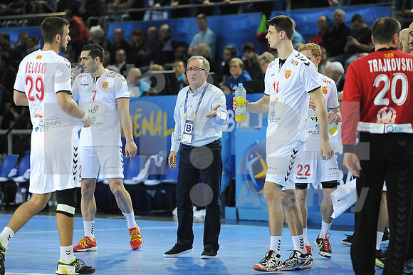 Group B (Slovenia - Macedonia)