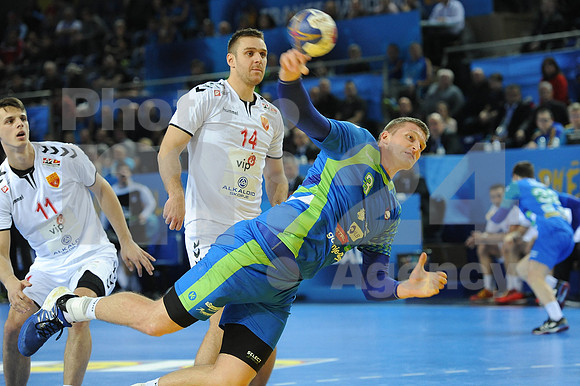 Group B (Slovenia - Macedonia)