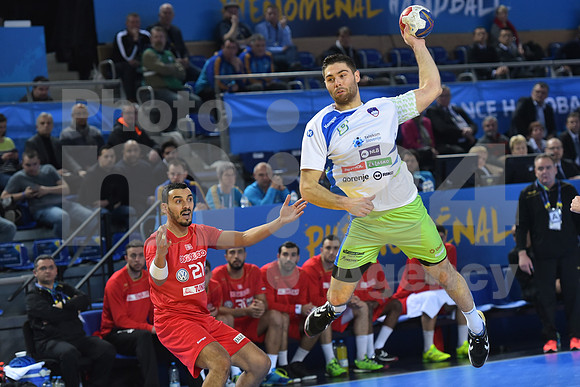 Group B (Slovenia - Tunisia)
