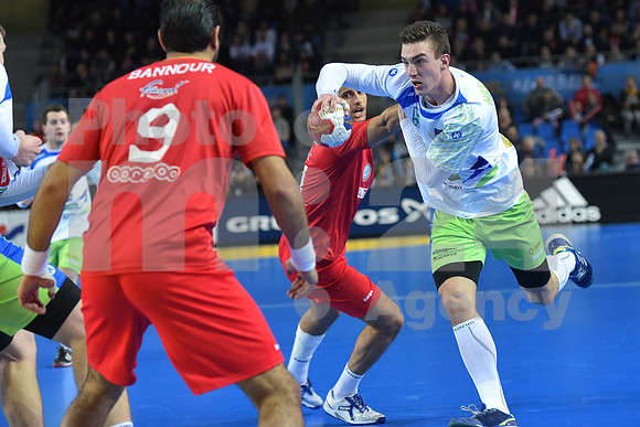 Group B (Slovenia - Tunisia)