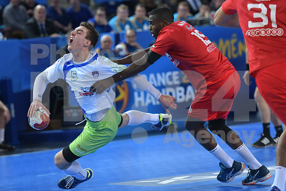Group B (Slovenia - Tunisia)