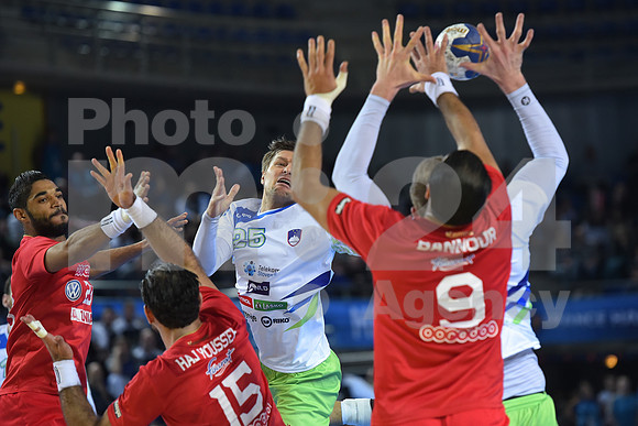 Group B (Slovenia - Tunisia)