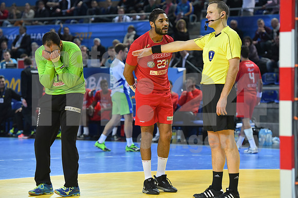 Group B (Slovenia - Tunisia)