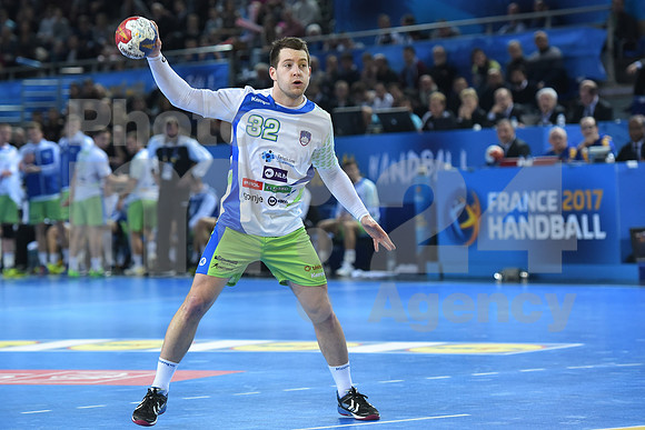 Group B (Slovenia - Tunisia)