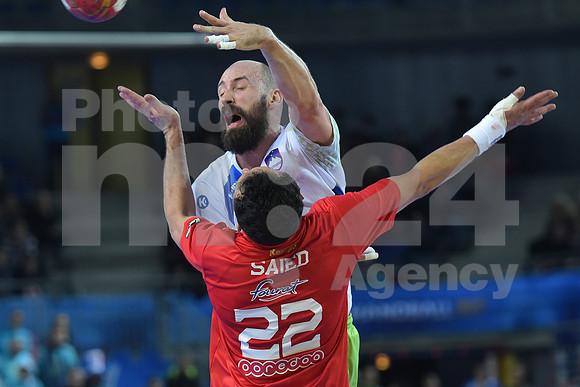 Group B (Slovenia - Tunisia)