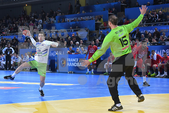 Group B (Slovenia - Tunisia)