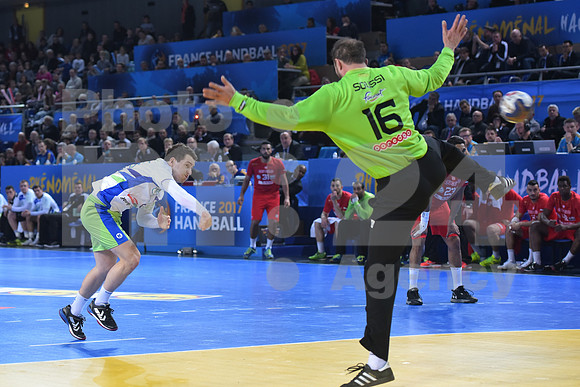 Group B (Slovenia - Tunisia)