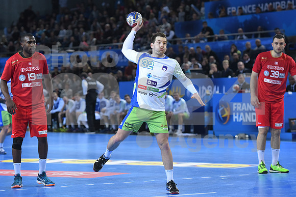Group B (Slovenia - Tunisia)