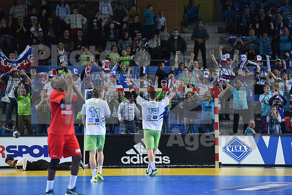 Group B (Slovenia - Tunisia)