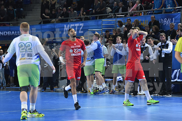 Group B (Slovenia - Tunisia)
