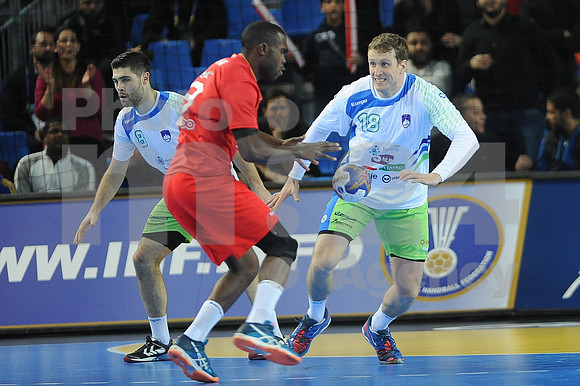 Group B (Slovenia - Tunisia)