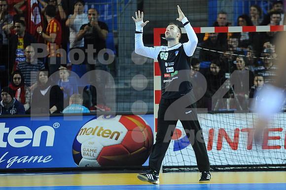 Group B (Slovenia - Tunisia)
