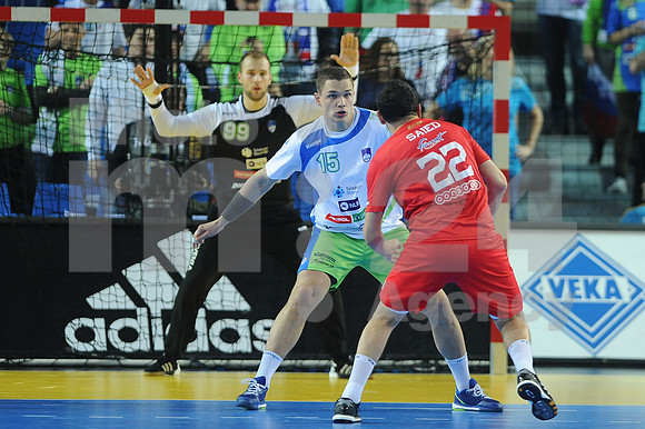 Group B (Slovenia - Tunisia)