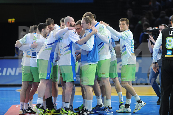 Quarter-finals (Slovenia - Qatar)