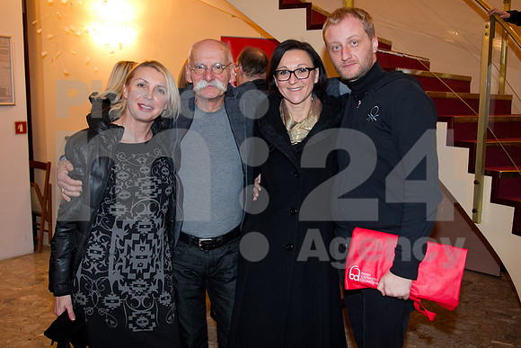 Premiere (ABC oder Krieg, premiera)