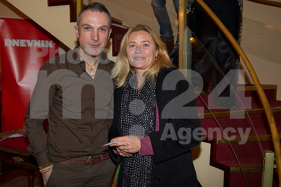 Premiere (ABC oder Krieg, premiera)