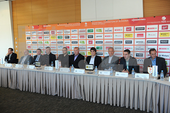 Press conference (League Telemach)