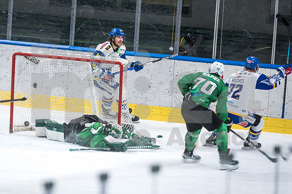 ICE Hockey League (HK SZ Olimpija - Villach)